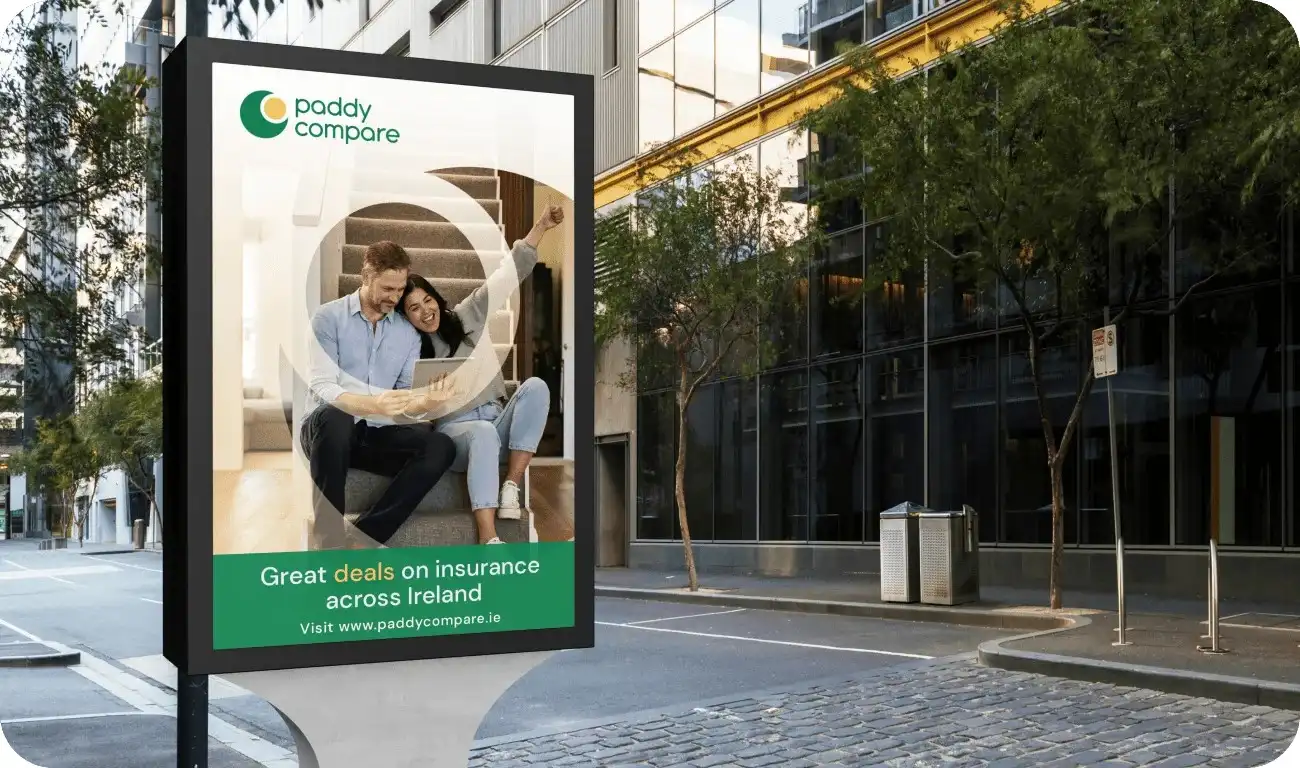 Paddy Compare vertical ground banner